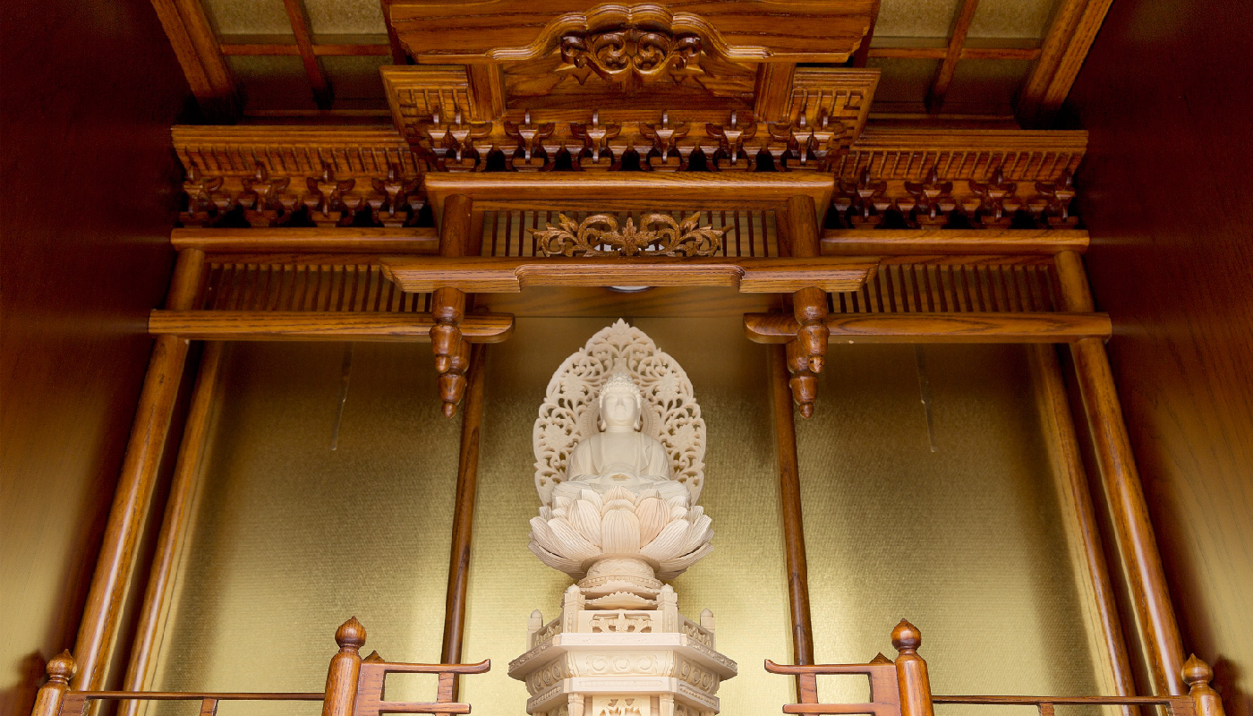 やまびこ　本欅(神代色) 20号 ‐低サイズの伝統型仏壇‐